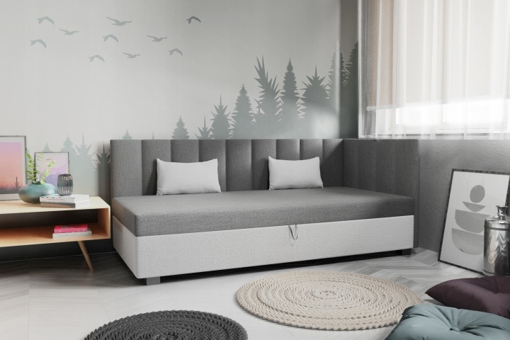 AMK Meble Paula 90 – čalúnená posteľ s plochou na spanie 90 × 195 cm, sivá. Čalúnená jednolôžková posteľ spája penový matrac, úložný priestor a opornú bočnicu s čelom. Konkrétny opis uvádza plochu na spanie 90 × 195 cm. Dva dodávané vankúše doplnia miesto
