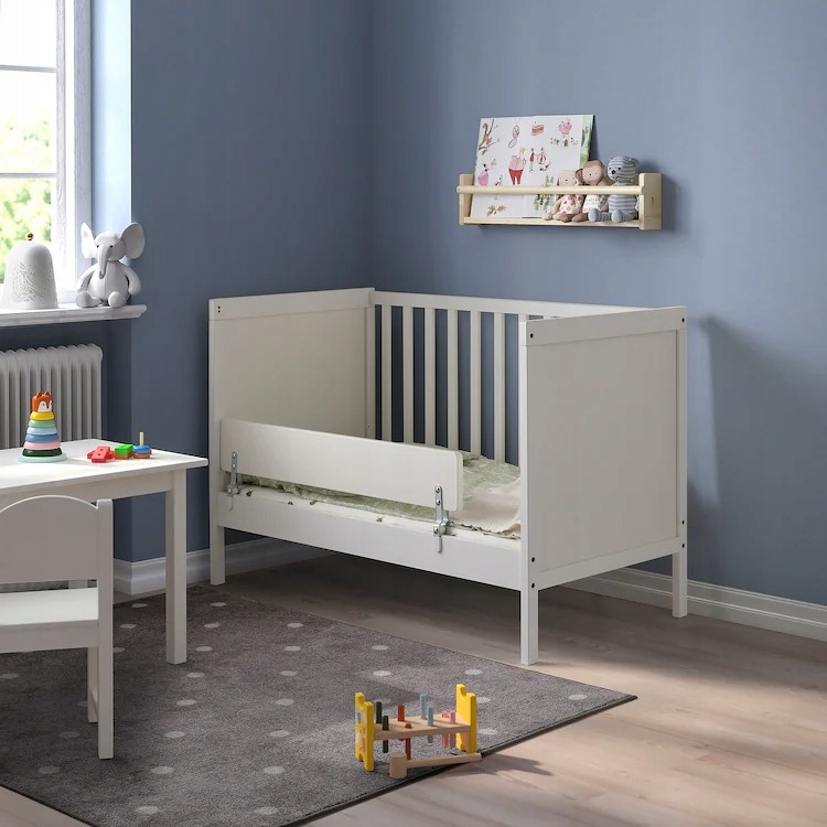 IKEA NATTAPA – biela ochranná zábrana na detskú posteľ 96 cm