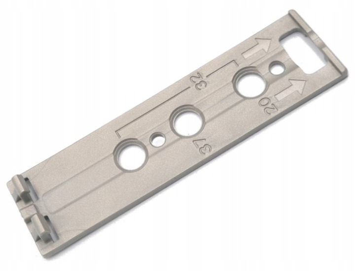 Desať sivých magnetických odbojníkov umožní otvárať nábytkové dvierka bez úchytiek dotykom. Ponuka zahŕňa montážne platničky a skrutky; mechanizmus je podľa opisu použiteľný so štandardnými pántmi.