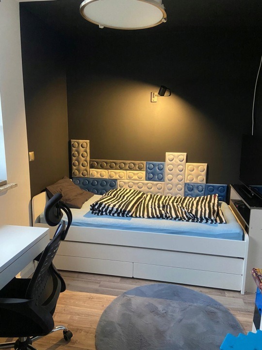 Uk.01 – čalúnené panely v tvare kociek 200 × 75 cm, Magic Velvet