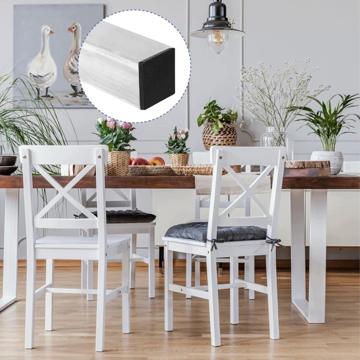 Čierne plastové záslepky na štvorcové profily 40 × 40 mm – 12 kusov