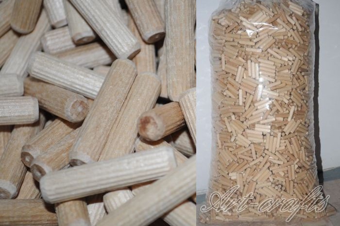 Veľké balenie 10 000 brezových nábytkových kolíkov 8 × 35 mm je určené na opakovanú montáž drevených a doskových dielov. Ryhovaný povrch vytvára priestor pre lepidlo; jedna predajná jednotka predstavuje celé balenie.