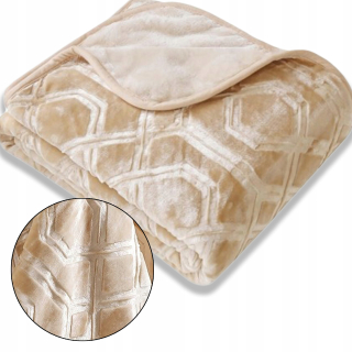 Prikrývka, prehozy na posteľ - Teplá hrubá prikrývka Vito 160x200 Listed Bedspread