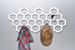 Vešiak do predsiene - Hexagon #3 - Biała - vešiak na kovové oblečenie