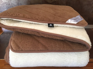 Prikrývka na spanie - Camel vlnené prikrývky tmavé pásy + Merino T. 160