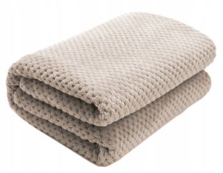 Prikrývka, prehozy na posteľ - Teplá prikrývka 220x200 odtiene béžovej