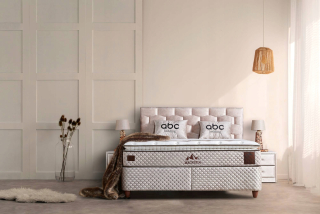 Posteľ do spálne - KONTÁLNA BED MAGNEsia s matracmi 180x200cm