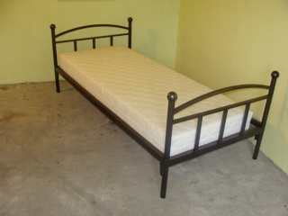 Posteľ do spálne - Single Metal Bed Bartek 90 x 200