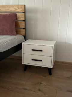 Nočný stolík - Skrinka SN-2 45 cm biela rohož